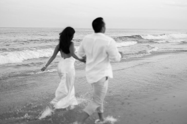 Hamptons engagement photographer