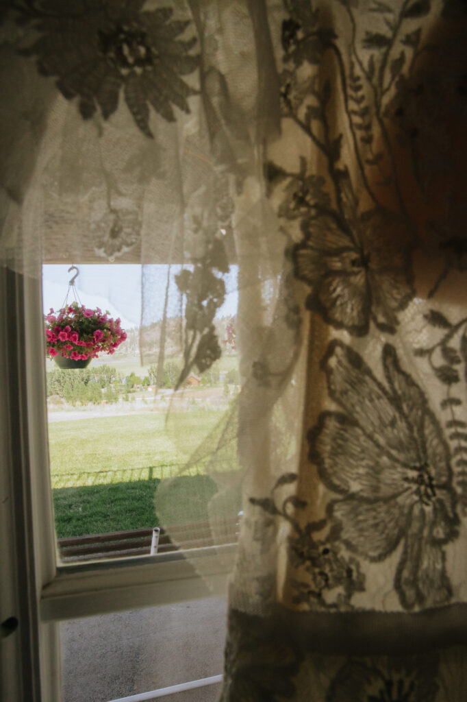 Documentary Montana Wedding Photographer