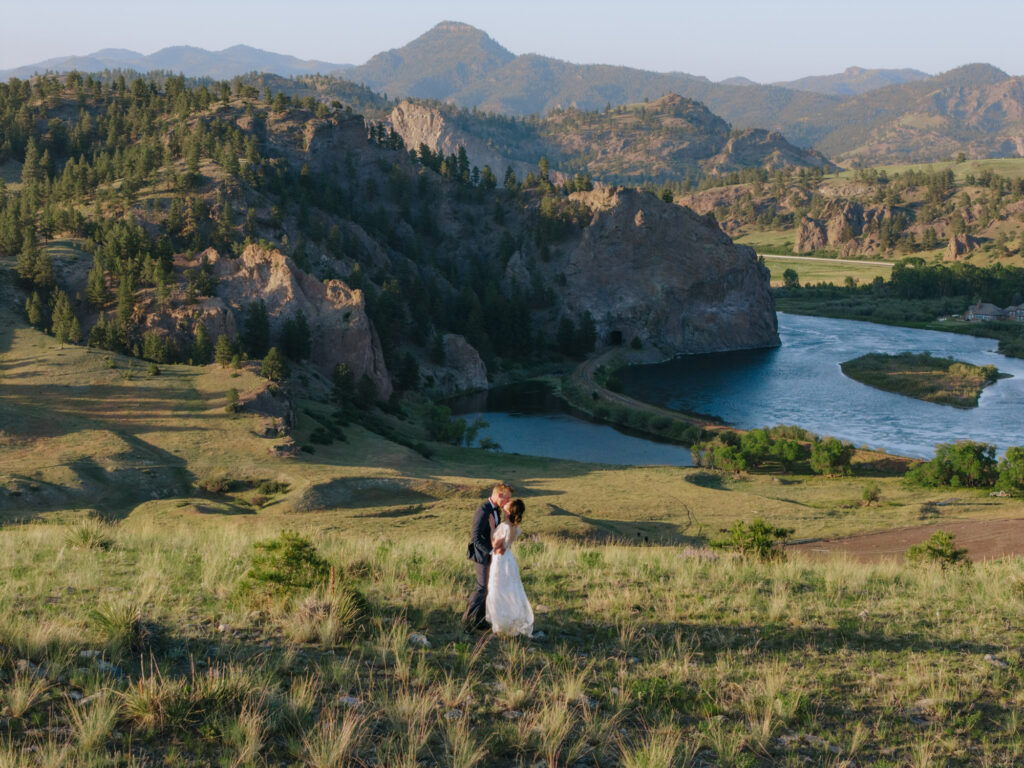 Top Montana wedding photographer